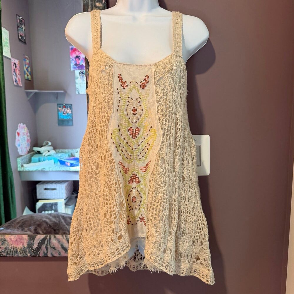 Free People Maya Crochet Sequin Embellishment Sleeveless Tank Size medium nwt